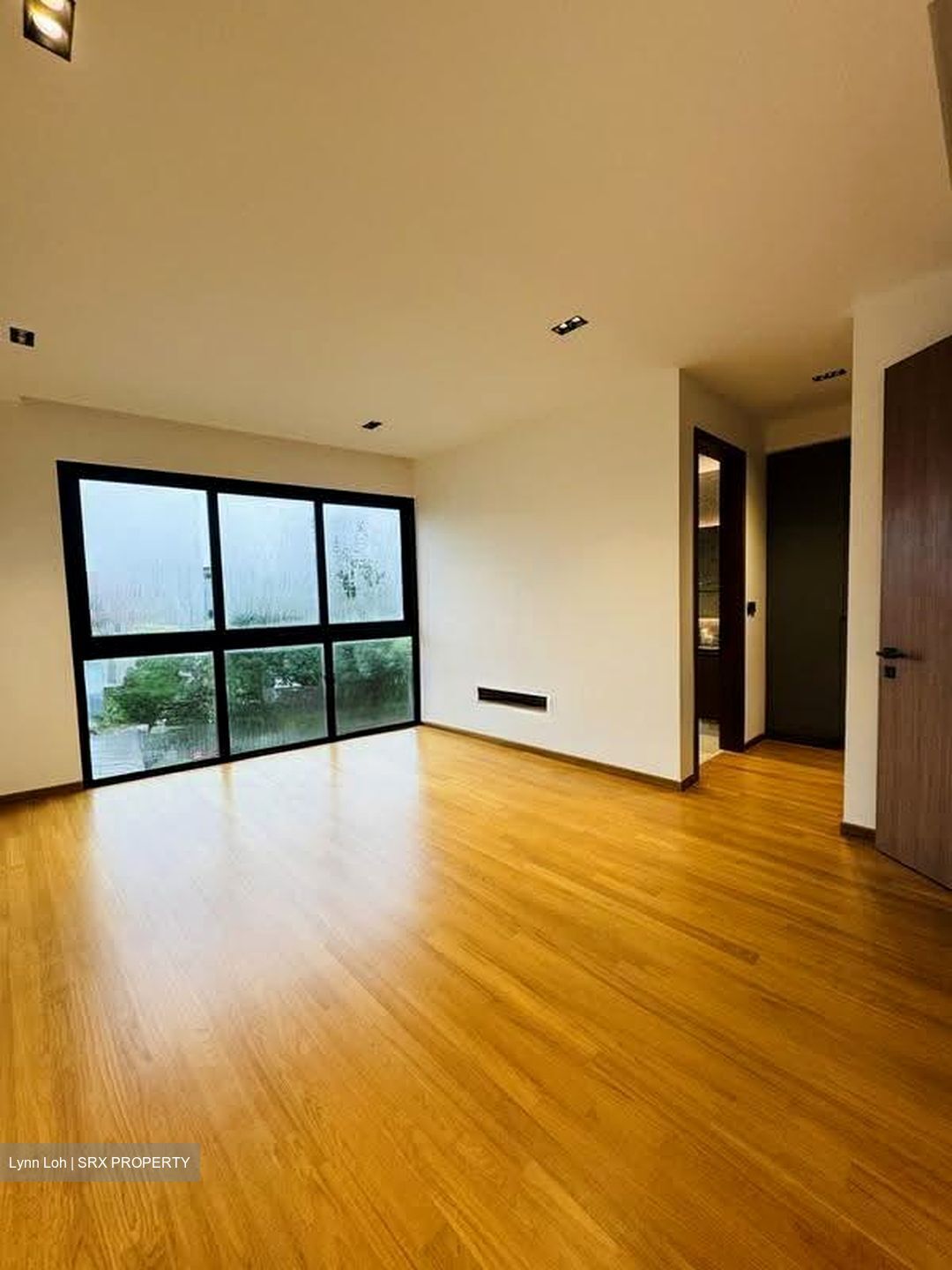 Sembawang Straits Estate (D27), Terrace #627935011